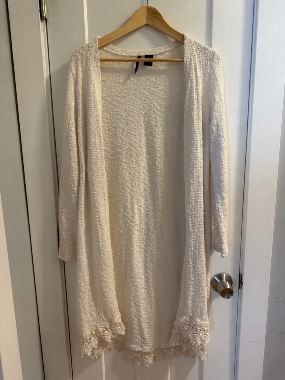 Cream Textured Open Cardigan with Lace Trim
